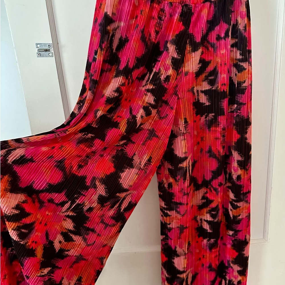 Saint + Sofia floral pants - wide legged